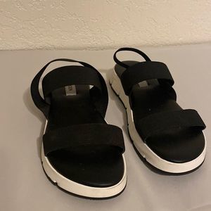 Steve Madden Gavia Strappy Sandals